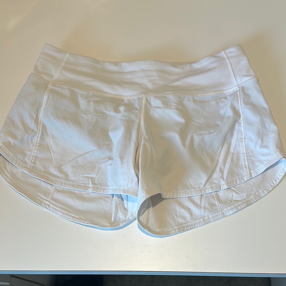 Lululemon speed up mid rise lined shorts 4in